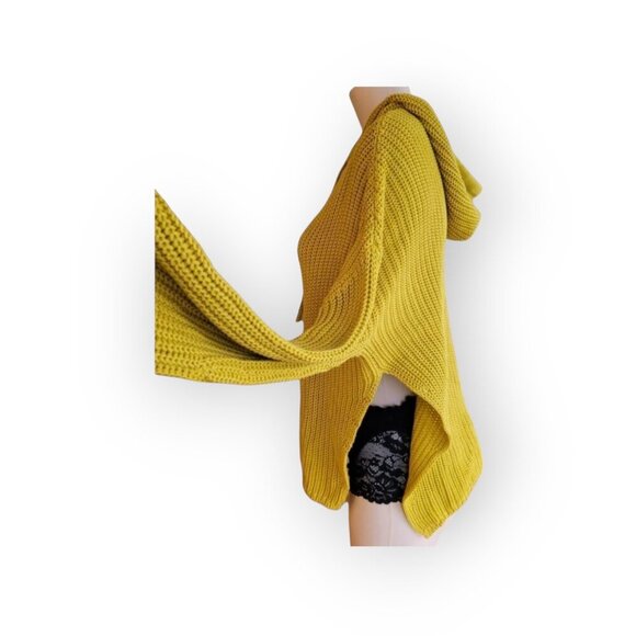 Revolve 27 Miles Malibu Chartreuse Hooded Sweater size M/L - Boho Lightweight - Picture 4 of 10